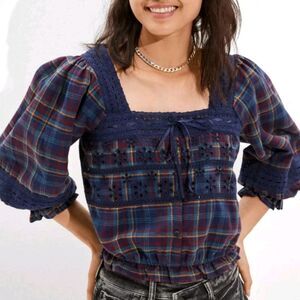 American Eagle Plaid Puff Sleeve  Milkmaid Peasant Top